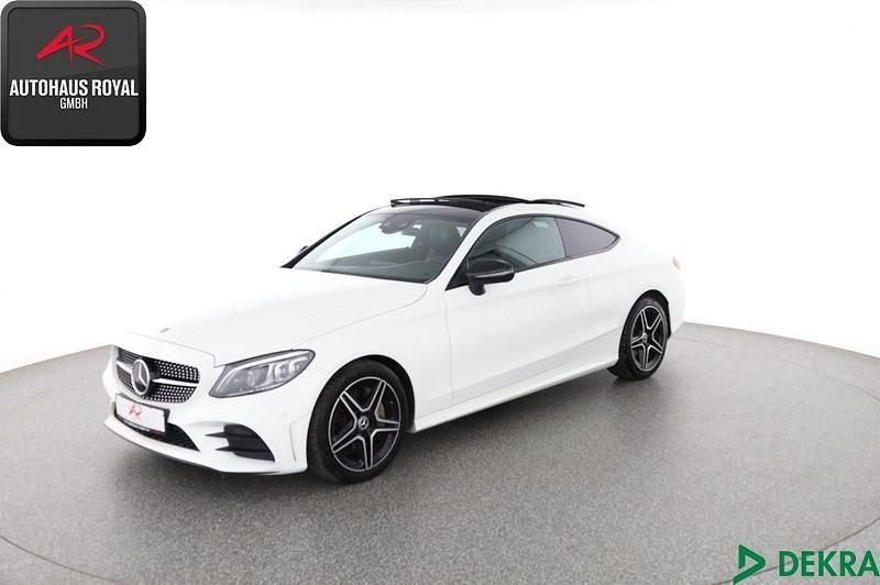Weiss Gebraucht 2019 Mercedes C300 AMG Coupé | 33.880 € (Fairer Preis) - Bild 1/4