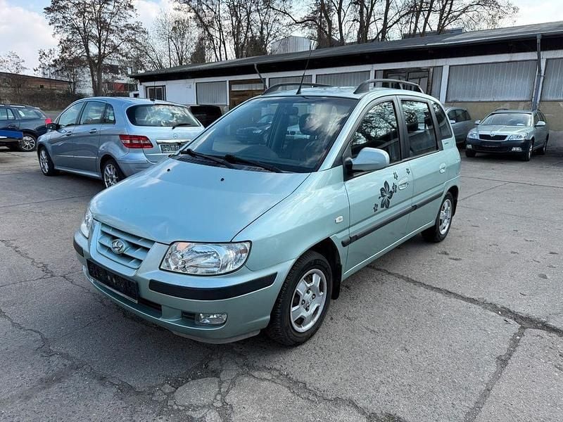 Gebraucht Hyundai Matrix 103 PS (75 kW) 2004 Grau Van / Kleinbus