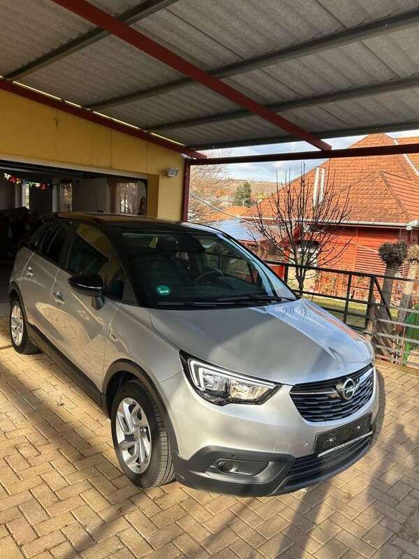 Argon silber/ice silver (m2) Gebraucht 2022 Opel Crossland X SUV | 12.888 € (Superpreis) - Bild 1/4