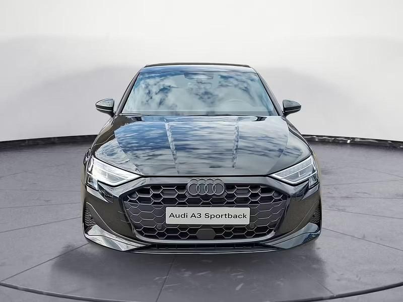 Neu Audi A3 Sportback Advanced 150 PS (110 kW) 2026 Schwarz Kleinwagen