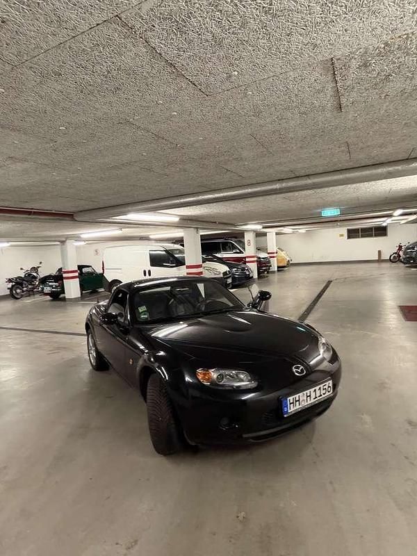 Gebraucht Mazda MX5 126 PS (92 kW) 2007 Schwarz Cabrio