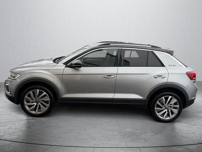 Neu VW T-Roc Goal 150 PS (110 kW) 2025 Silber SUV