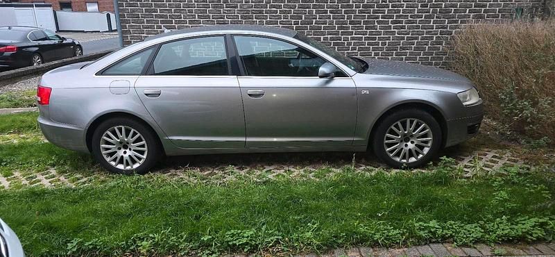Grau Gebraucht 2007 Audi A6 Limousine | 2.000 € (Superpreis) - Bild 1/4