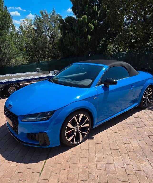 Blau Gebraucht 2023 Audi TT Roadster Sport Cabrio | 36.661 € (Superpreis) - Bild 1/4