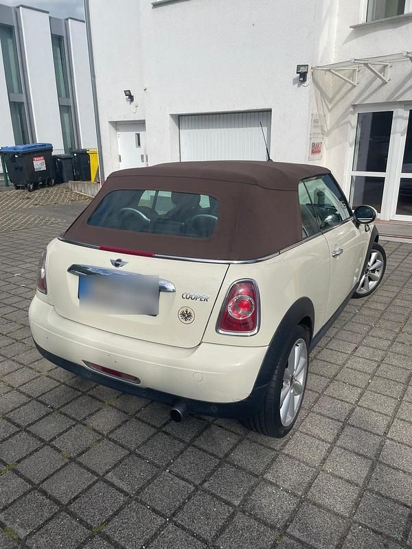 Gelb Gebraucht 2011 Mini Cooper Cabriolet Cabrio | 5.900 € (Fairer Preis) - Bild 1/4