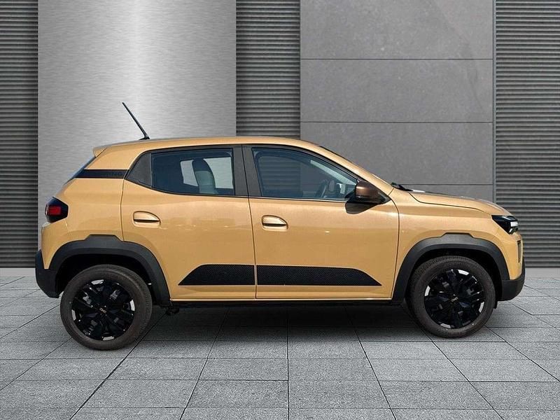 Safaribeige Gebraucht 2024 Dacia Spring Extreme Kleinwagen | 16.790 € (Fairer Preis) - Bild 1/4