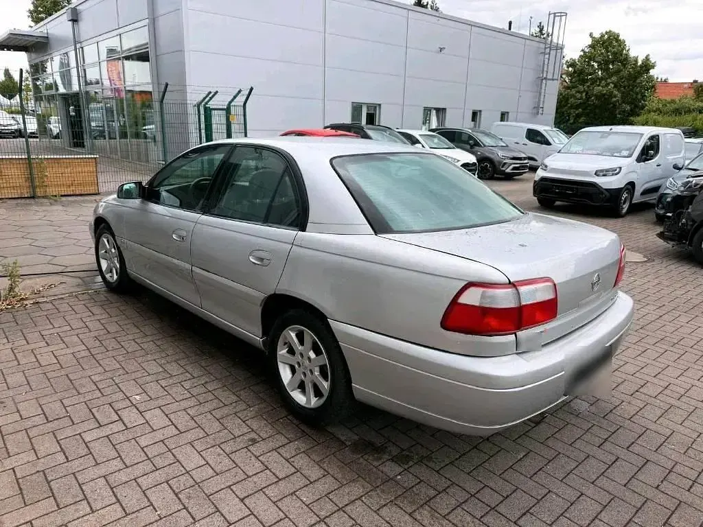 Gebraucht Opel Omega 144 PS (105 kW) 2002 Limousine