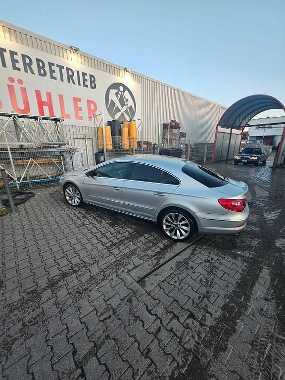 Second-hand VW CC 170 CP (125 kW) 2010 Argintiu Berlinǎ