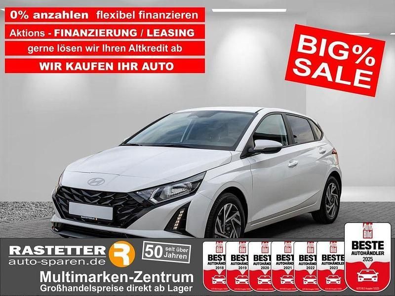 Atlas white Neu 2025 Hyundai i20 Limousine | 20.440 € (Superpreis) - Bild 1/4