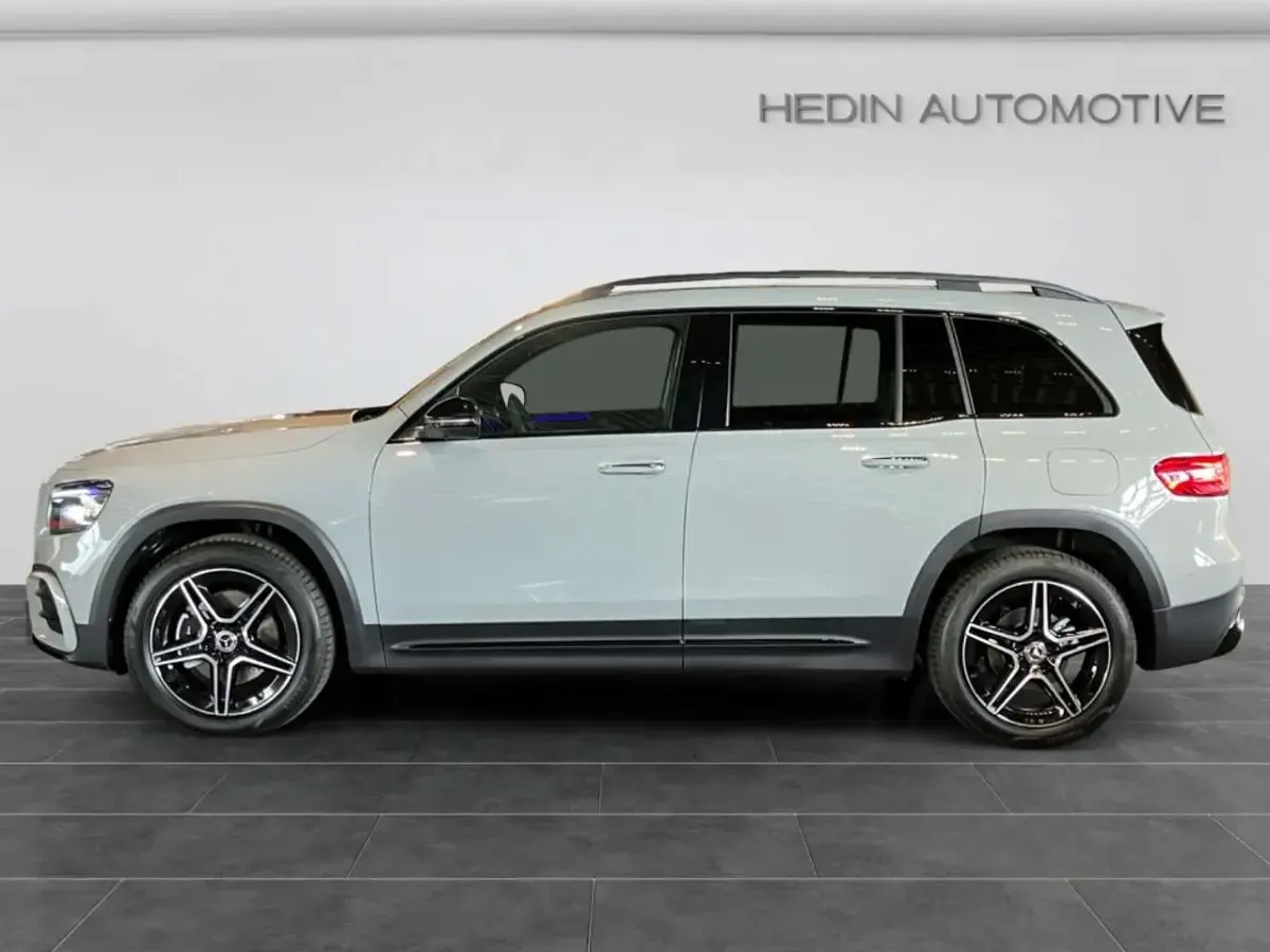 Gebraucht Mercedes GLB200 AMG 150 PS (110 kW) 2026 Grau SUV