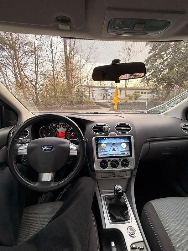 Usata Ford Focus 101 CV (74 kW) 2009 Blu Berlina