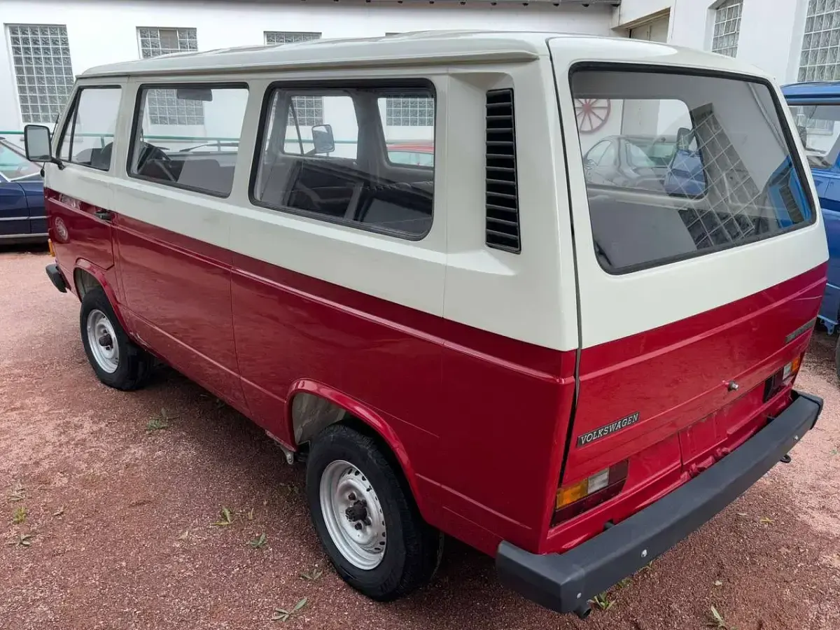 Gebraucht VW T3 77 PS (56 kW) 1982 Rot Van