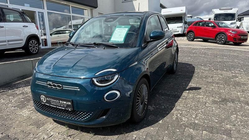 Grün Gebraucht 2020 Fiat 500e Icon | 17.990 € (Teuer) - Bild 1/4