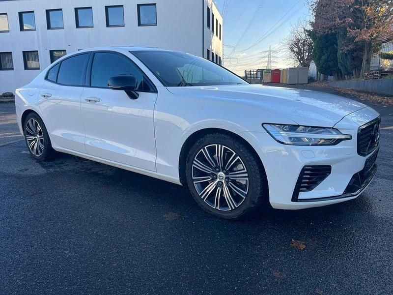 Gebraucht Volvo S60 R-Design 392 PS (288 kW) 2019 Weiß Limousine