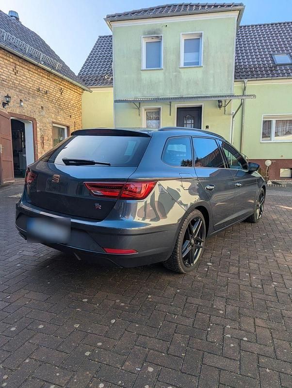 Gebraucht Seat Leon FR 150 PS (110 kW) 2020 Grau Kombi