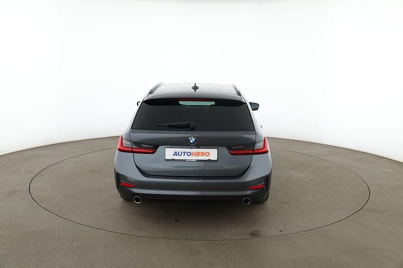 Brugt BMW 330 Sport Line 2019 Grå Stationcar