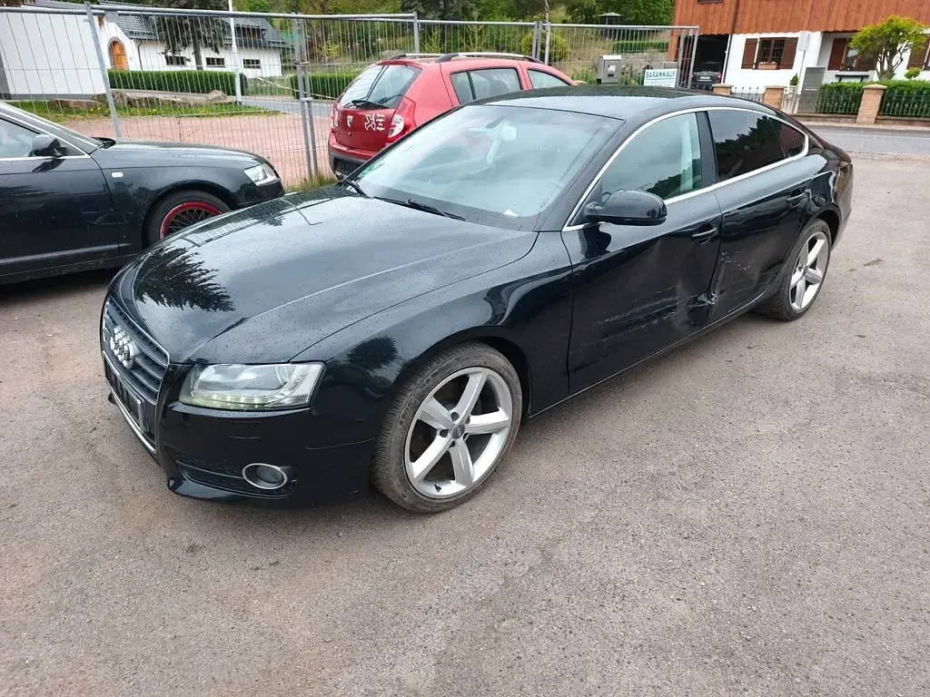 Gebraucht Audi A5 Sportback 170 PS (125 kW) 2011 Schwarz Kleinwagen