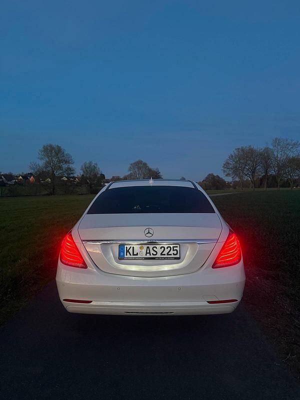 Gebraucht Mercedes S350 258 PS (189 kW) 2014 Weiß Limousine