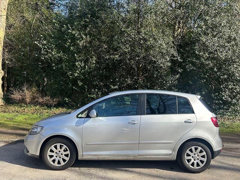 Gebraucht VW Golf IV 105 PS (77 kW) 2005 Silber Kombi