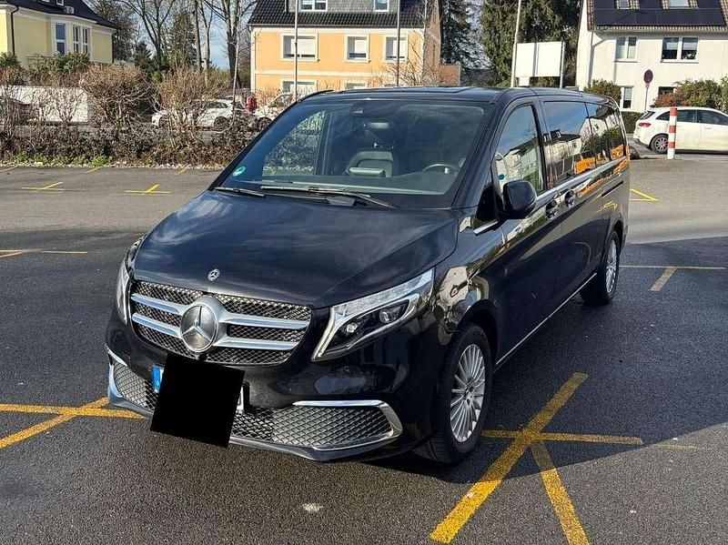 Gebraucht Mercedes V250 190 PS (139 kW) 2019 Schwarz Van / Kleinbus