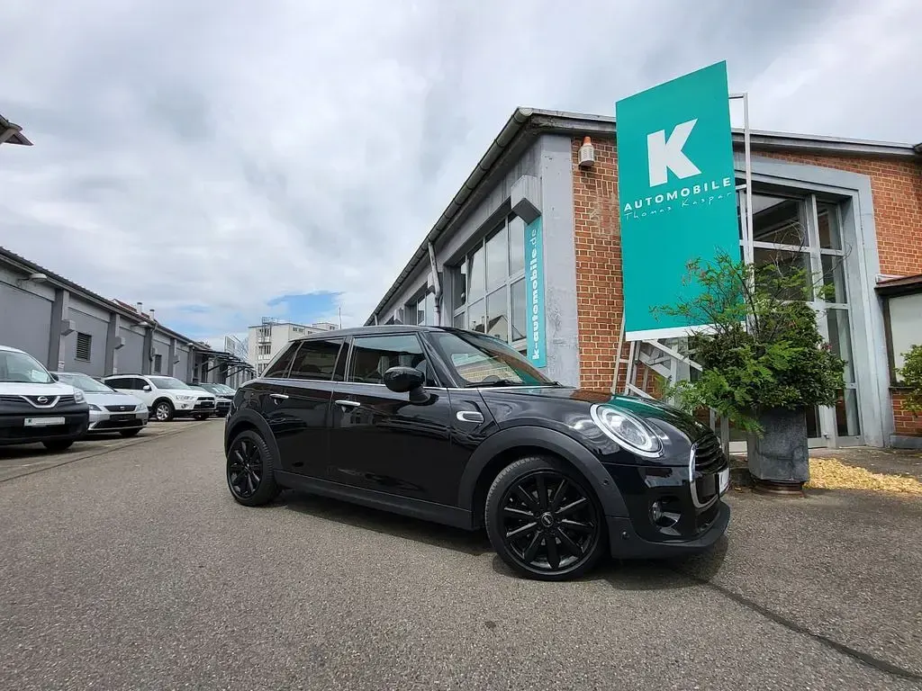 Gebraucht Mini Cooper Chili 136 PS (100 kW) 2021 Schwarz Kleinwagen