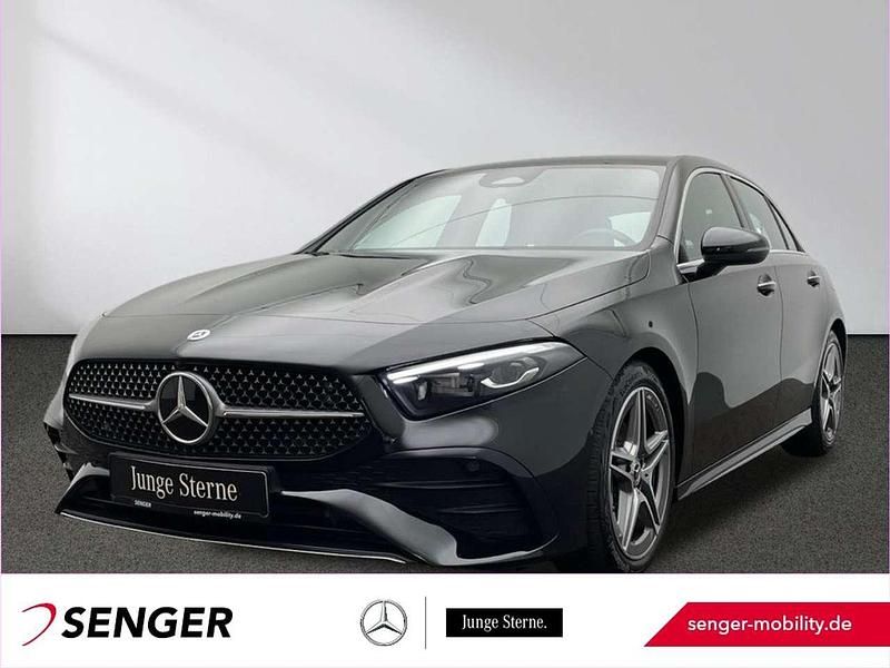 Schwarz Gebraucht 2024 Mercedes A200 AMG Limousine | 32.290 € (Guter Preis) - Bild 1/4