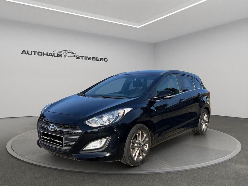 Schwarz Gebraucht 2016 Hyundai i30 Passion Kombi | 11.900 € (Fairer Preis) - Bild 1/4