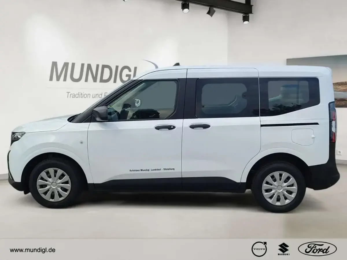 Gebraucht Ford Tourneo Courier Trend 125 PS (91 kW) 2026 Frostweiß Van / Kleinbus