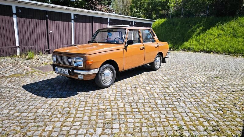 Gebraucht Wartburg 353 50 PS (36 kW) 1980 Braun Limousine