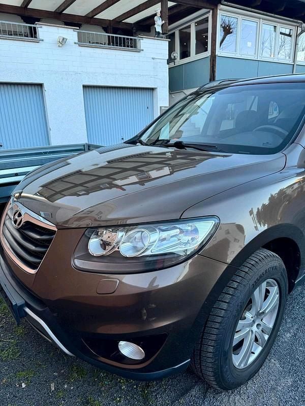 Gebraucht Hyundai Santa Fe 197 PS (144 kW) 2012 Braun SUV