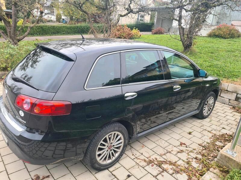 Schwarz Gebraucht 2008 Fiat Croma Kombi | 4.299 € - Bild 1/4