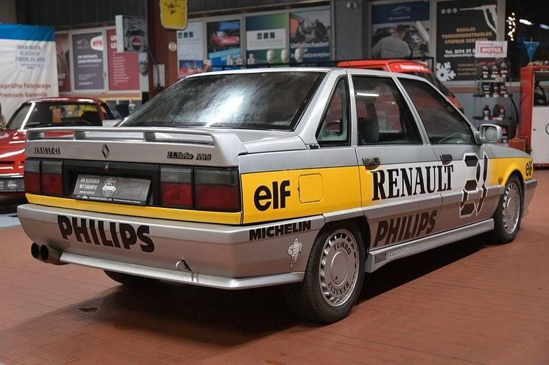 Gebraucht Renault 21 175 PS (128 kW) 1988 Silber Limousine