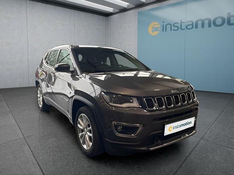 Gebraucht Jeep Compass Limited 131 PS (96 kW) 2020 Grau SUV