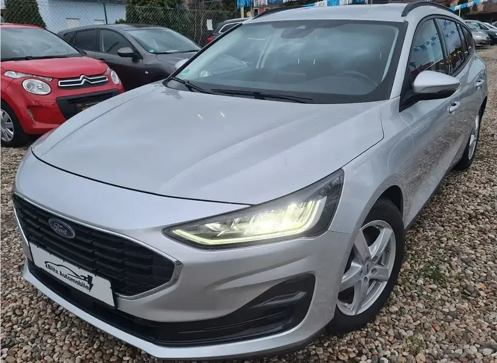 Gebraucht Ford Focus 120 PS (88 kW) 2022 Silber Kombi