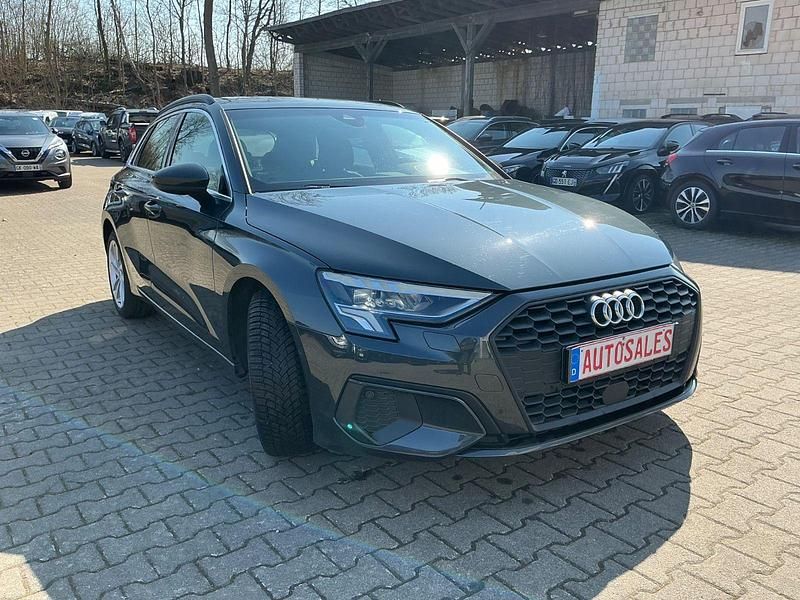Second-hand Audi A3 Business 150 CP (110 kW) 2021 Gri Berlinǎ
