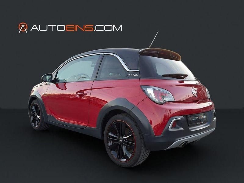 Gebraucht Opel Adam Rocks Rocks 90 PS (66 kW) 2015 Rot Kleinwagen