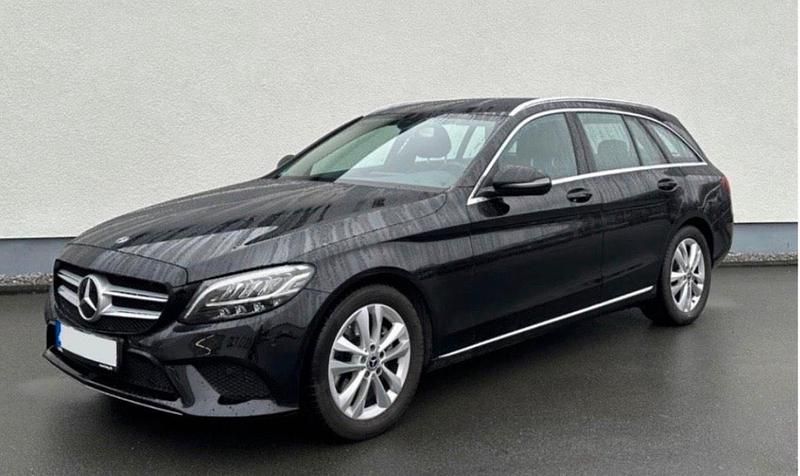 Schwarz Gebraucht 2019 Mercedes C200 Avantgarde Kombi | 24.000 € (Guter Preis) - Bild 1/4