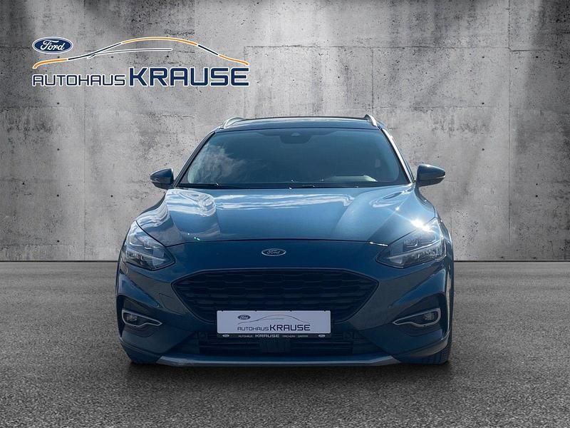 Usata Ford Focus Active 125 CV (91 kW) 2020 Blu Berlina