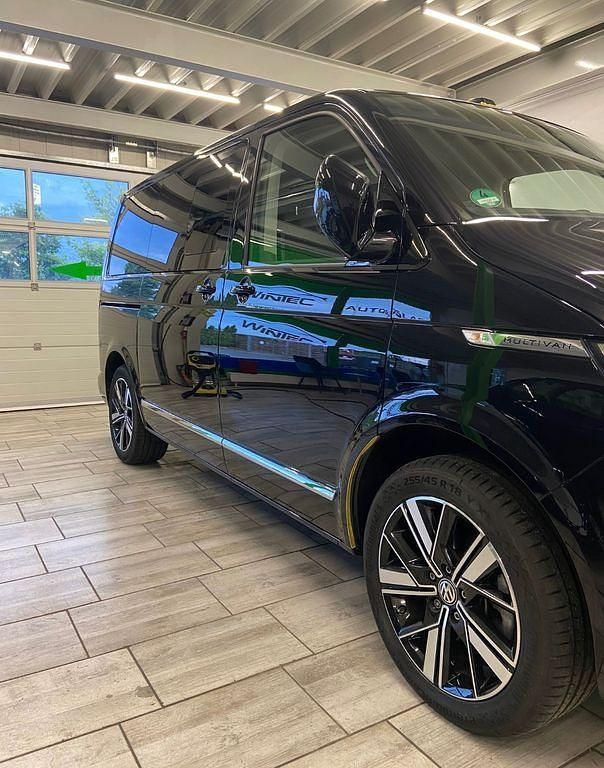 Gebraucht VW Multivan Exclusive 204 PS (150 kW) 2021 Schwarz Van