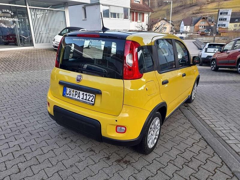 Gebraucht Fiat Panda 69 PS (50 kW) 2024 Bicolore gelb/dach schwarz Kleinwagen
