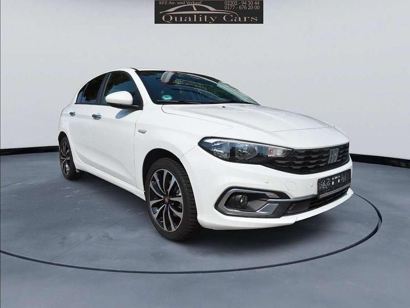 Weiß Gebraucht 2023 Fiat Tipo City Life Limousine | 13.999 € (Superpreis) - Bild 1/4