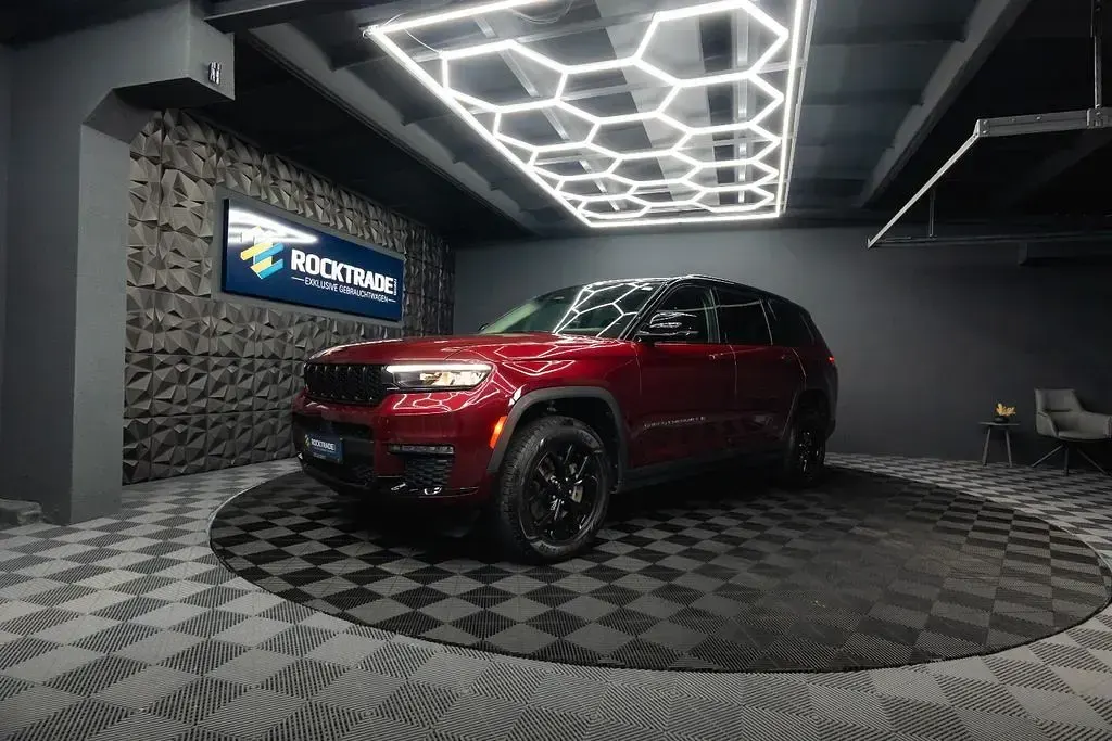 Gebraucht Jeep Grand Cherokee Limited 296 PS (217 kW) 2022 Rot SUV