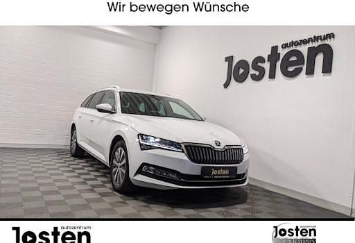 Weiß Gebraucht 2024 Skoda Superb Style Kombi | 28.690 € (Superpreis) - Bild 1/4