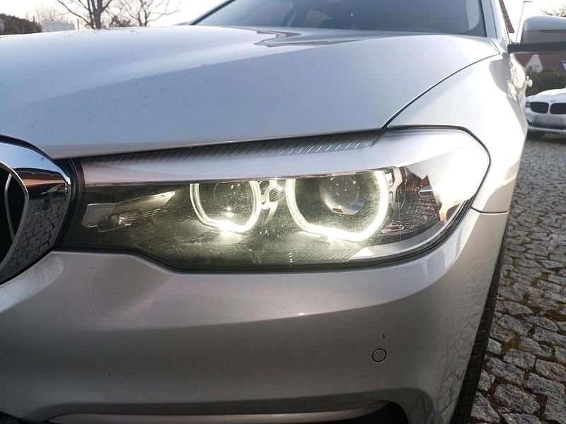 Second-hand BMW 520 190 CP (139 kW) 2019 Argintiu Break