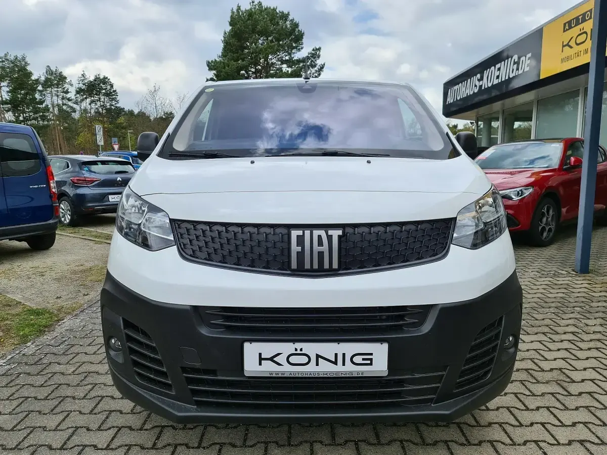 Gebraucht Fiat Scudo 144 PS (105 kW) 2022 Weiß Van