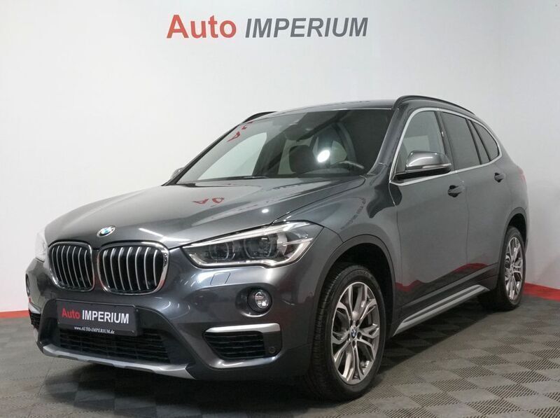 Grau Gebraucht 2018 BMW X1 xLine SUV | 22.990 € (Fairer Preis) - Bild 1/4