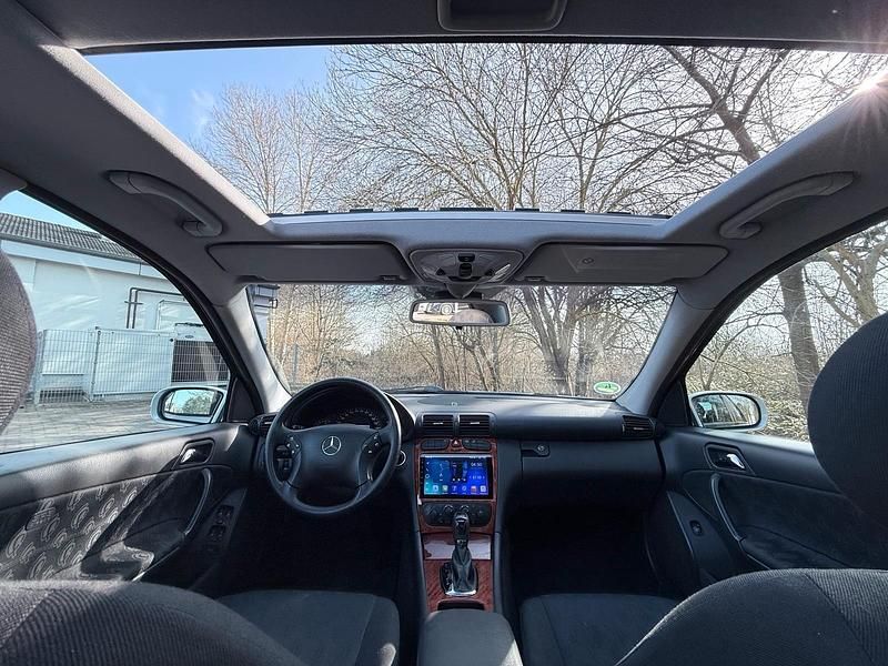 Gebraucht Mercedes C200 163 PS (119 kW) 2001 Grau Limousine