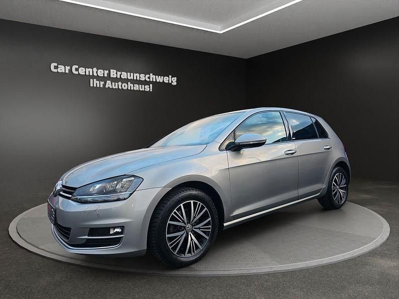 Silber Gebraucht 2016 VW Golf VII Allstar Kombi | 11.999 € (Fairer Preis) - Bild 1/4