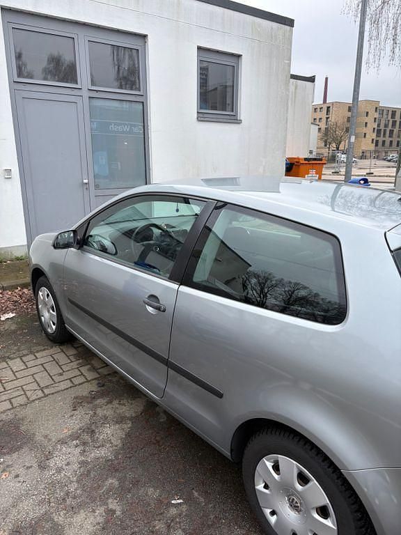 Gebraucht VW Polo 75 PS (55 kW) 2006 Grau Kleinwagen