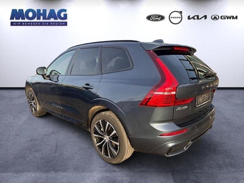Gebraucht Volvo XC60 Plus 197 PS (144 kW) 2023 Blau SUV